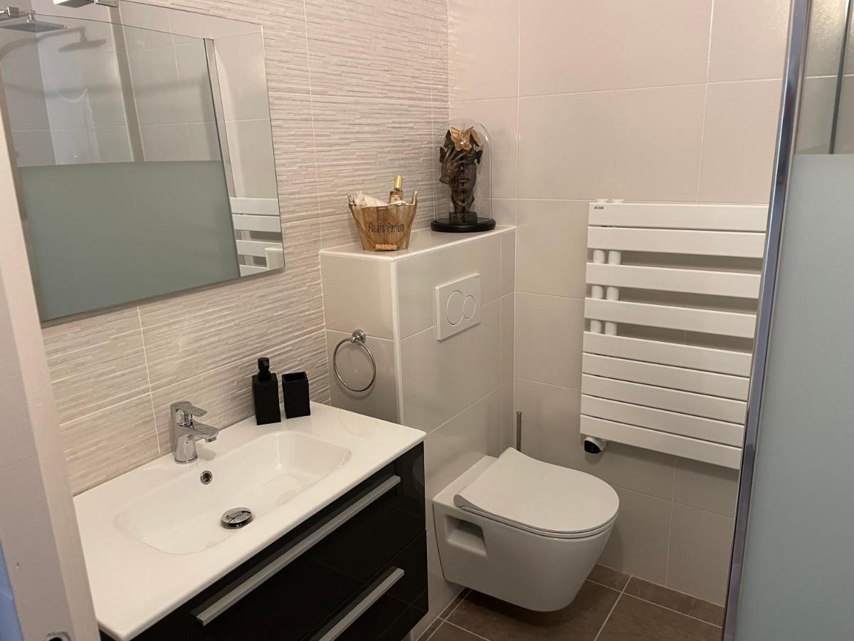 Apartamento Cosy Avec En Option Piscine Accessible De Avril A Octobre